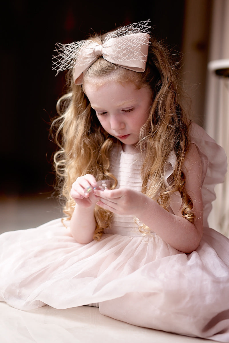 Avant Garde Bow Petit - Tan Champagne