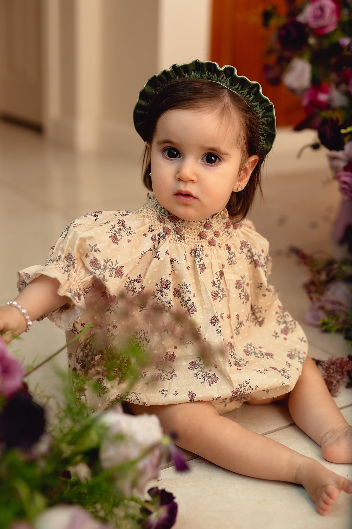 Tutu Velvet Wrap - White