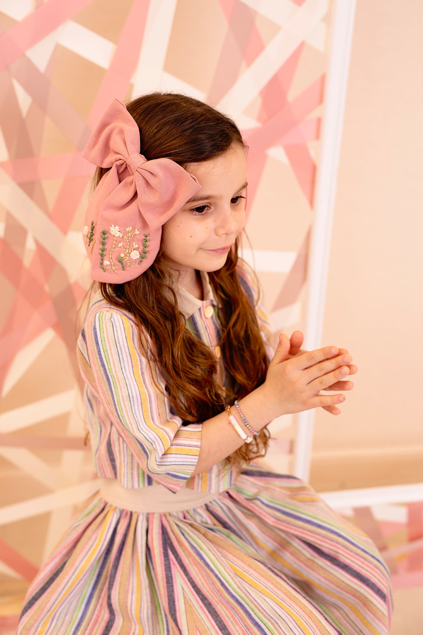 Embroidered Perfect Bow Clip - Dove