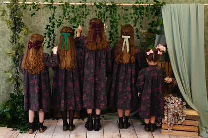 Dahlia Velvet Clip - Black