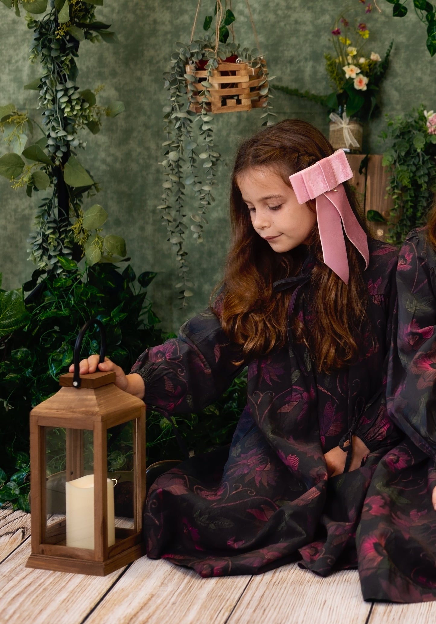 The Gala Bow Clip - Burgundy