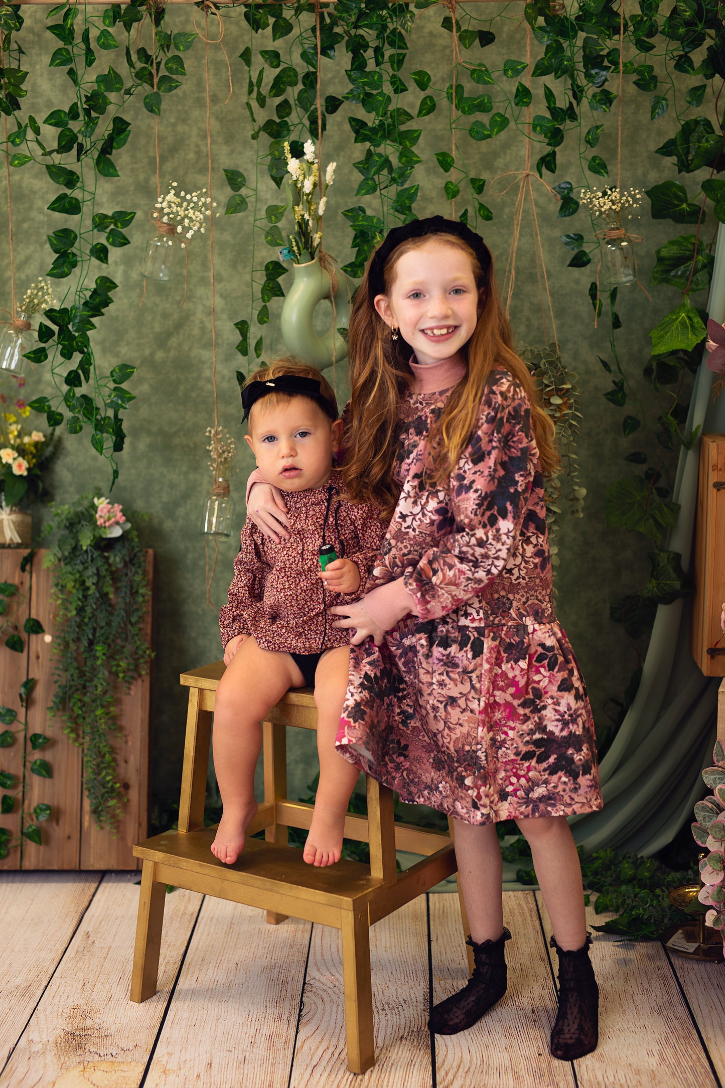 Velvet Ripple Headband - Emerald Green